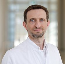 Univ.-Prof. Dr. med. Thorsten Brenner, MHBA